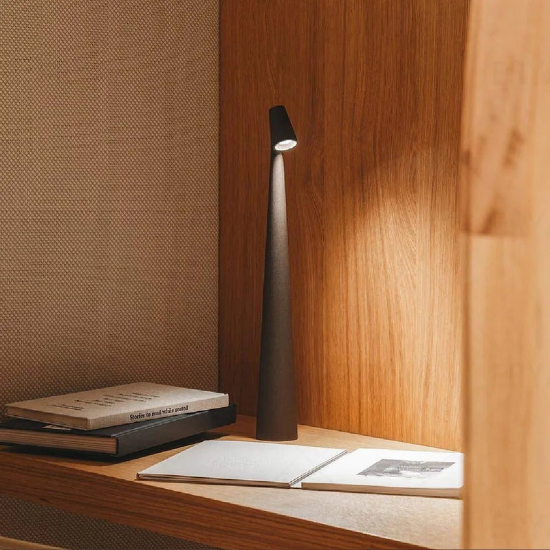 Stem Illuminator Table Lamp - Adorelle